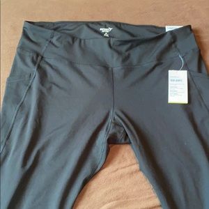 Old Navy Mid Rise Active Leggings